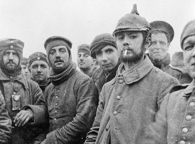 Photo of British and German soldiers fraternising at Ploegsteert, Belgium, on Christmas Day 1914.